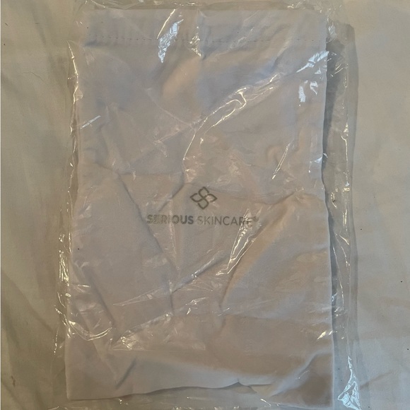 The Egg Microcurrent + Facial Toning System/ New - Picture 6 of 7